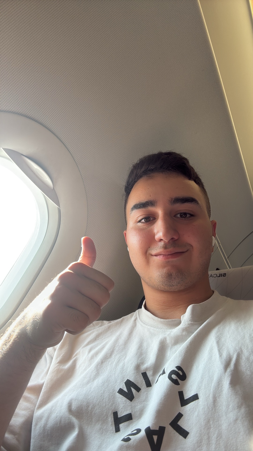 Armen Ghazaryan traveling - Ghazaryan Armen selfie on airplane